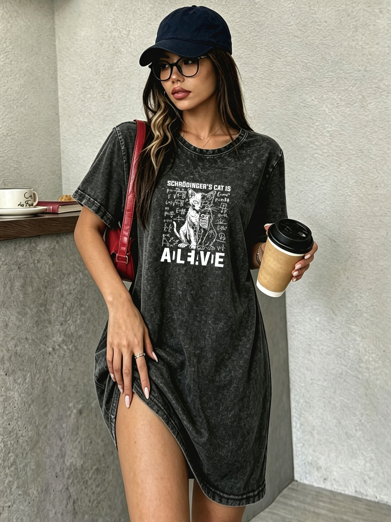 Streetwear Brand Cat - เดรสเสื้อยืดวินเทจลุคซักฟอกสไตล์ดิสเทรสสำหรับผู้หญิง แบรนด์แฟชั่นสตรีทแวร์ลายพิมพ์แมว