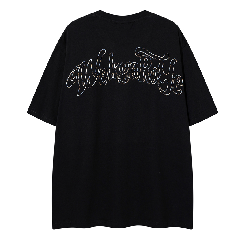 เสื้อยืดสตรีทแวร์แบรนด์มาเจสติ - Streetwear Brand With A Logo บทวิจารณ์และราคา