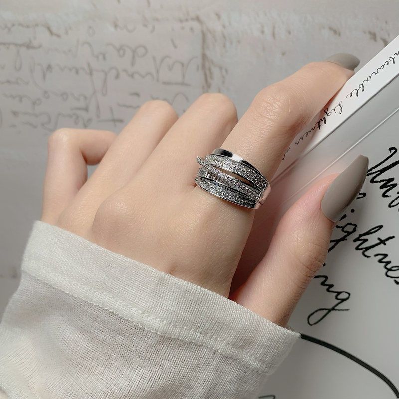 แหวนเงินประดับเพชรเทียมสีเงินแ - Chrome Hearts Ring บทวิจารณ์และราคา