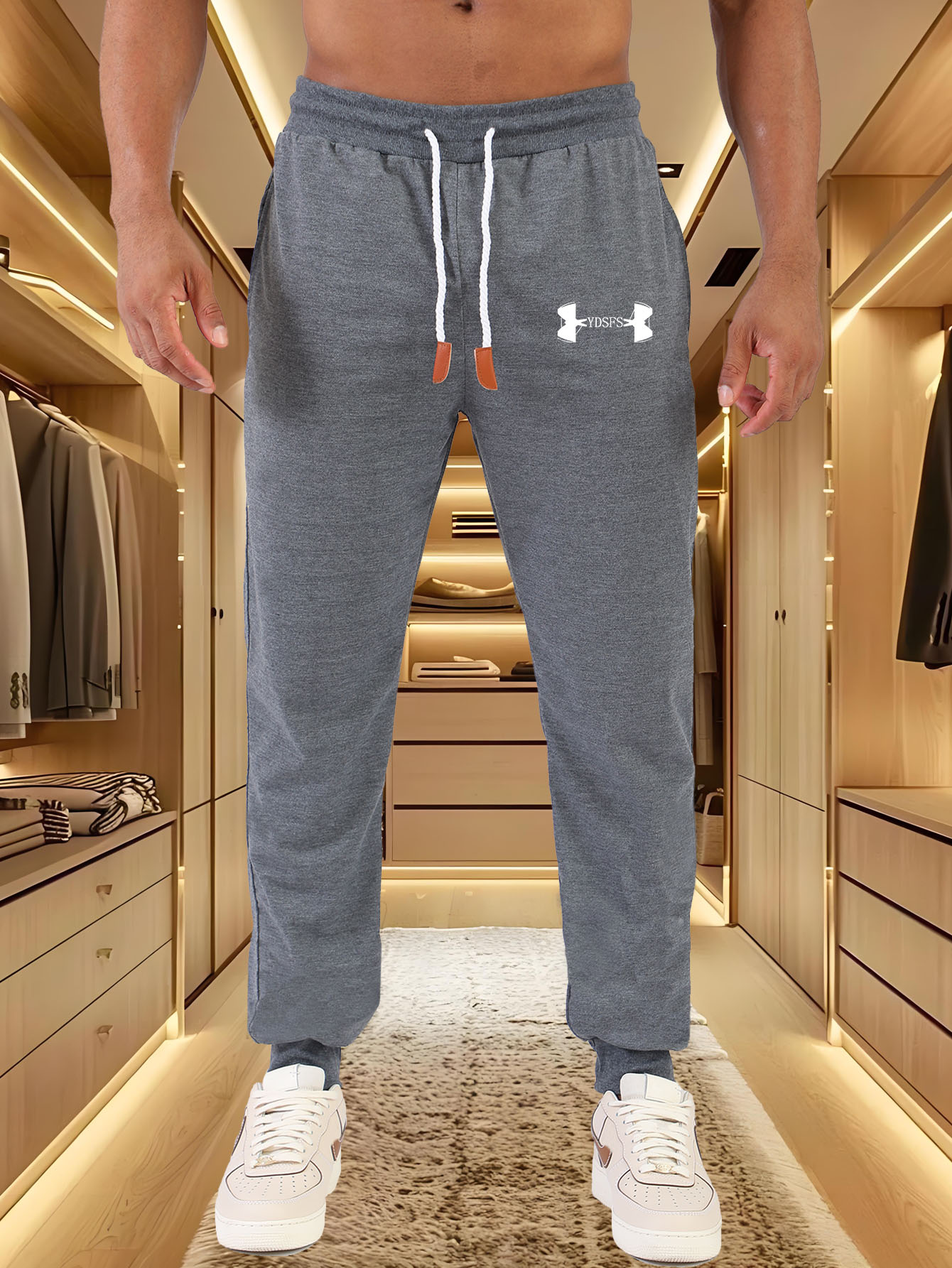 กางเกงจ็อกเกอร์ผู้ชาย แบรนด์กี - Streetwear Brand With A Logo บทวิจารณ์และราคา